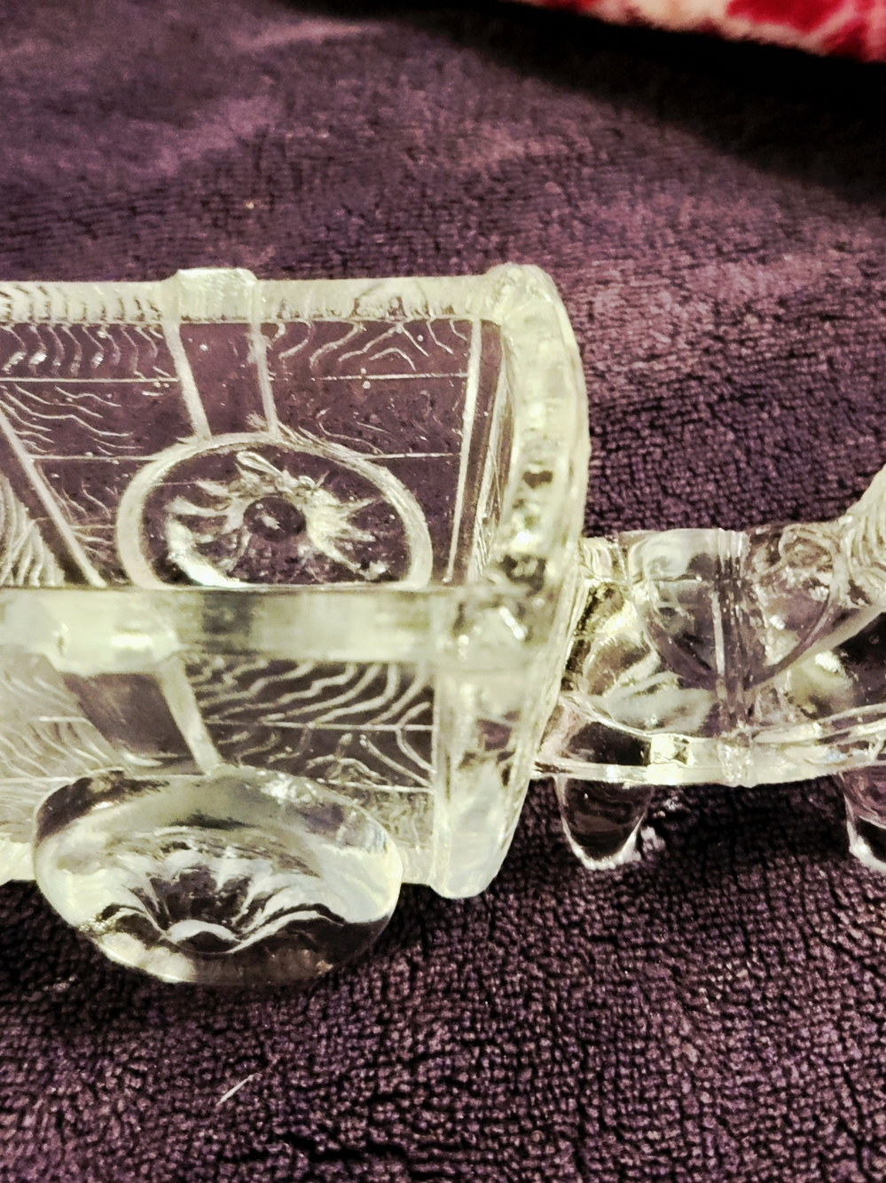 Vintage Clear Pressed Glass Horse and Wagon Trinket / Toothpick Dish